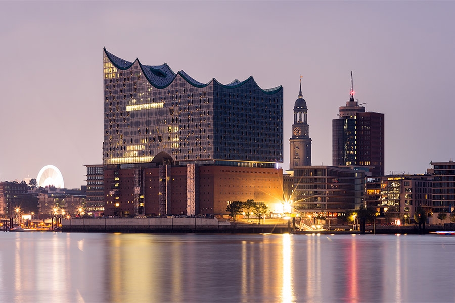 Musikgenuss pur in Hamburg mit Klaus Mäkelä in der Elbphilharmonie