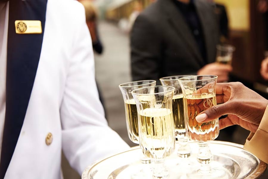 HEV Leserreise - Stilvolle Adventreise mit dem Belmond British Pullman